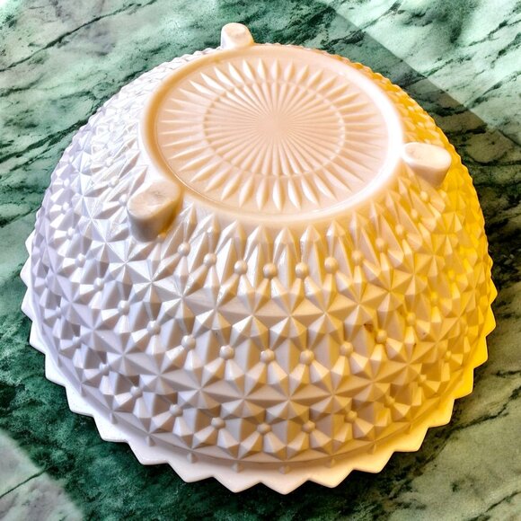 Vintage 50's Pink Milk Glass Bowl Jeannette Buttons & Bows Pattern Large Footed - Picture 10 of 14